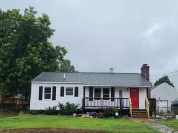 10 Aspenwood Dr, Hampton, VA 23666