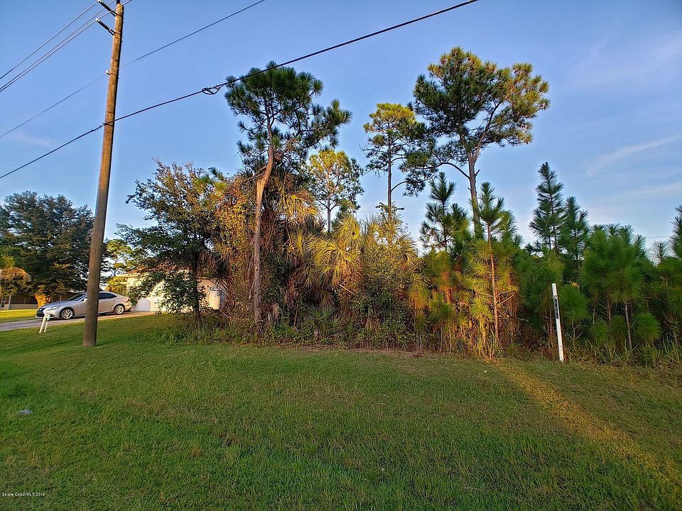2nd image of 3027 Lowry Blvd SE