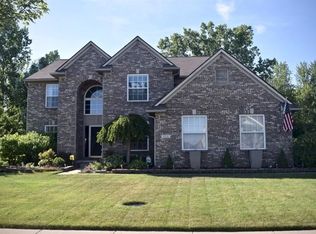 6326 Sadie Ln, Belleville, MI 48111