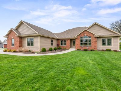 W279N8663 Twin Pine CIRCLE, Hartland, WI, 53029
