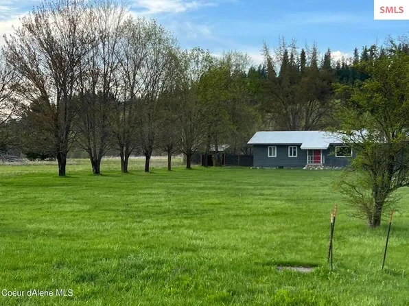 64 Retriever Ln, Oldtown, ID 83822