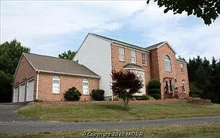 1100 E Wheel Rd photo 1