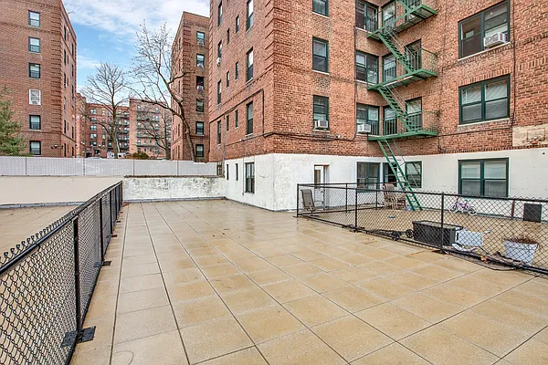 Rented by Living New York | media 17