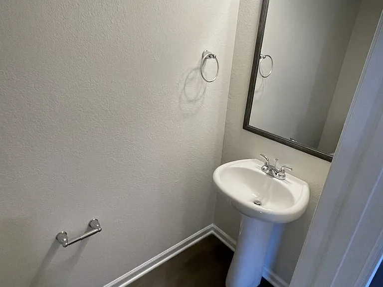 2057 Wiggins Village Dr — Photo 11