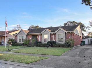 2140 Grape Pl, Gretna, LA 70056