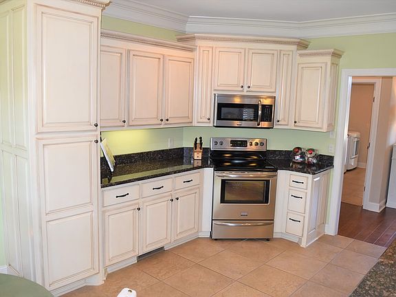 5th image of 91 Briarwood Dr