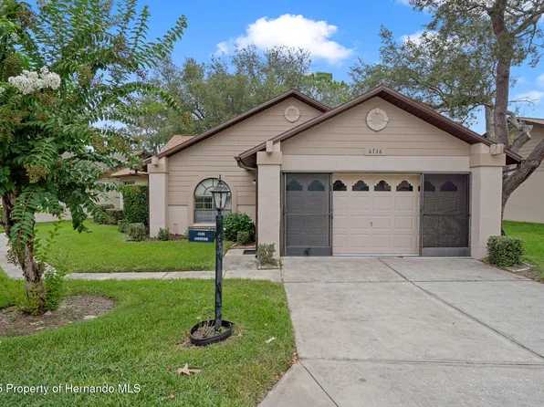 6736 Oak Cluster Cir, Spring Hill, FL 34606