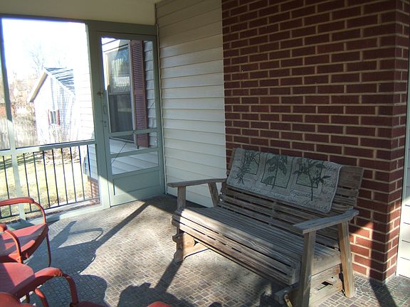 3rd image of 116 Greenlawn Ave
