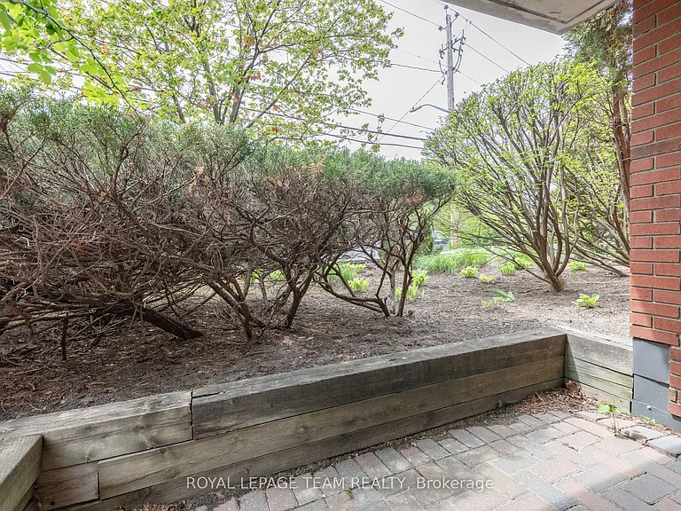 939 N River Rd #105 — Photo 31
