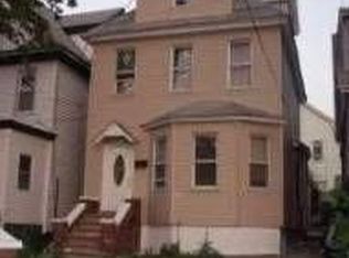10406 27th Ave, East Elmhurst, NY 11369