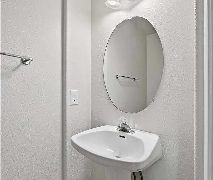 7435 Aurora Glow St — Photo 22