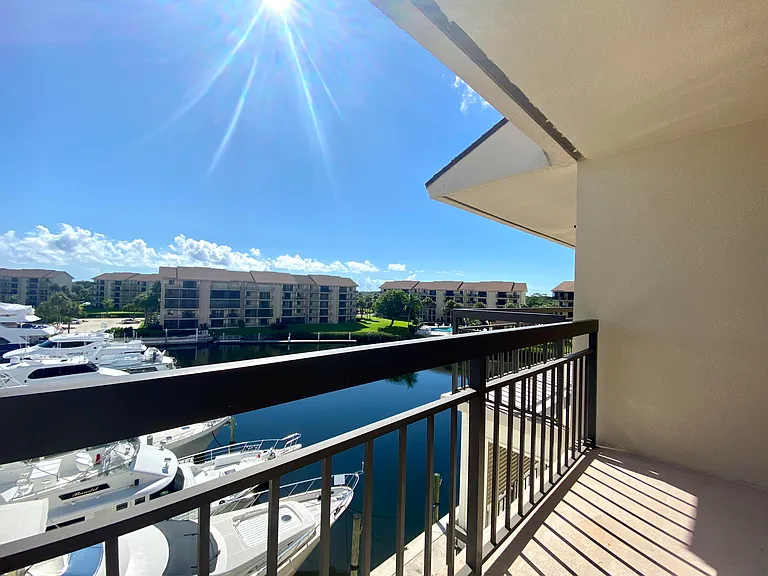 2301 Marina Isle Way #503 — Photo 3