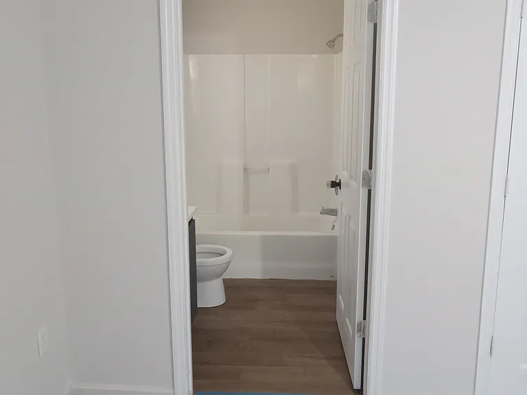 1601 Jefferson Ct — Photo 10