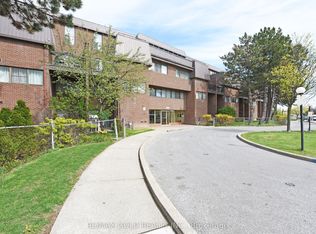 3455 Morning Star Dr #117, Mississauga, ON L4T3T9