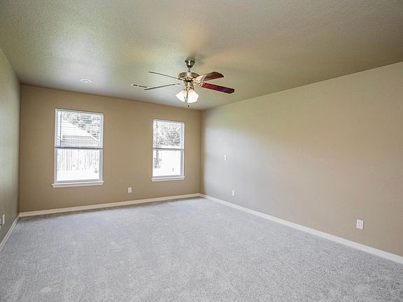 2nd image of 3983 Orleans Ave