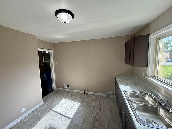 3rd image of 1855 W 57th Ave