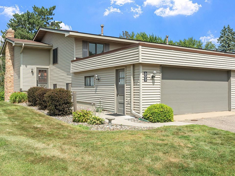 1st image of 903 Shirlee Ln