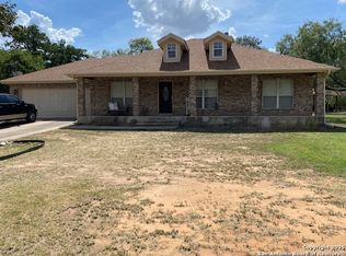 220 S Wind, Lytle, TX 78052