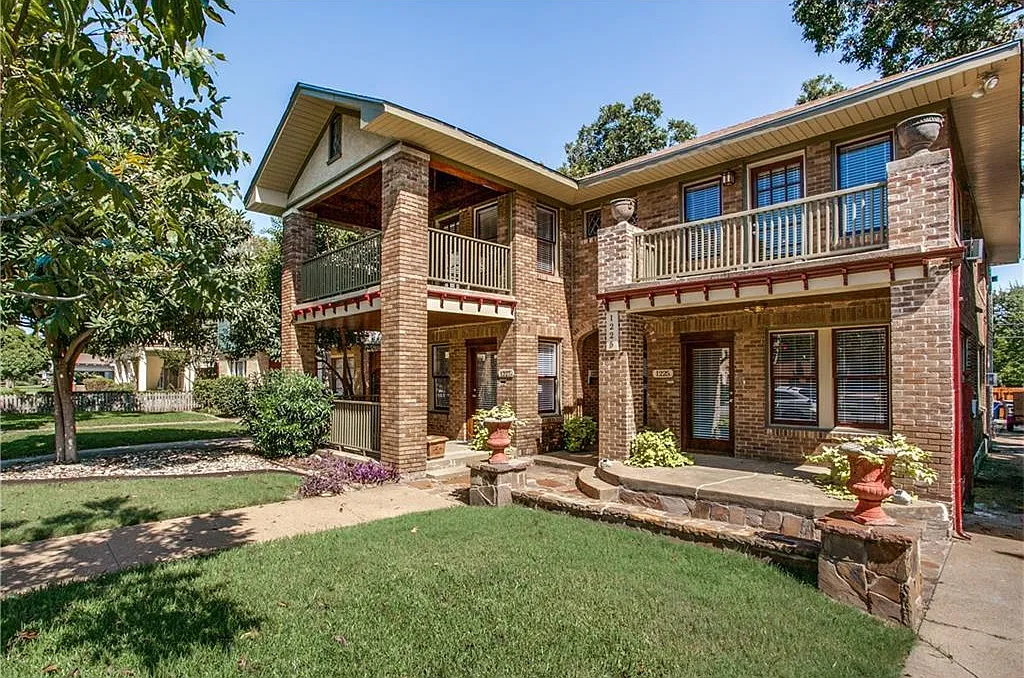 1225 Kings Hwy — Photo 1