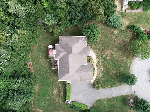 2nd image of 25 Gerry Dr
