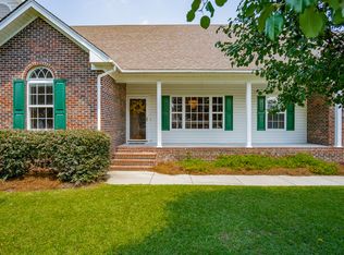 3929 W Bent Grass Dr, Fayetteville, NC 28312