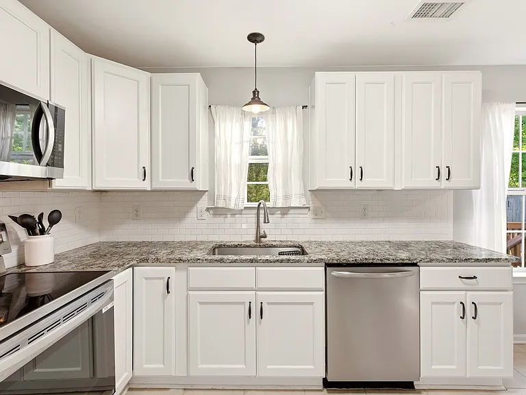 9 Whitewater Ct — Photo 13