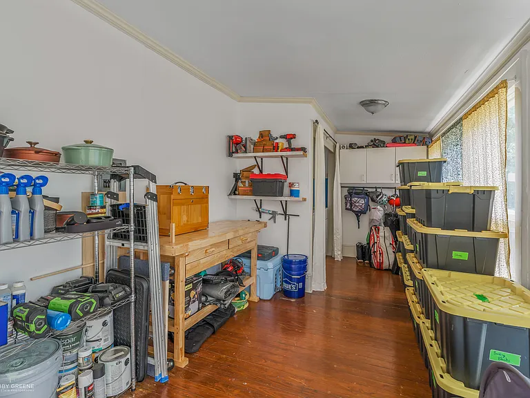 403 Boulevard St — Photo 27