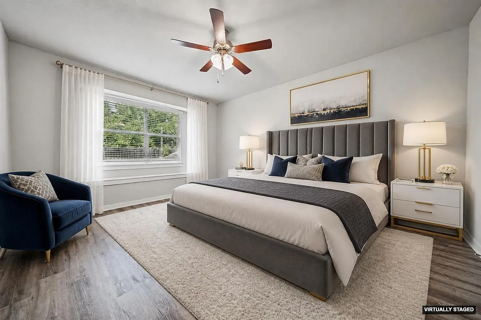 4 bed, 2.5 bath, 2112 sqft, $2,100 — Photo 3