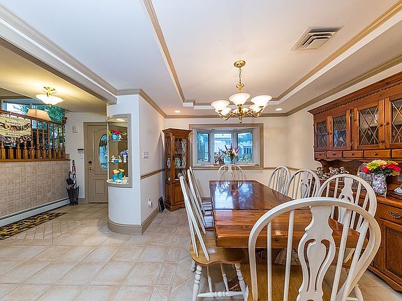 4th image of 3426 Bertha Dr