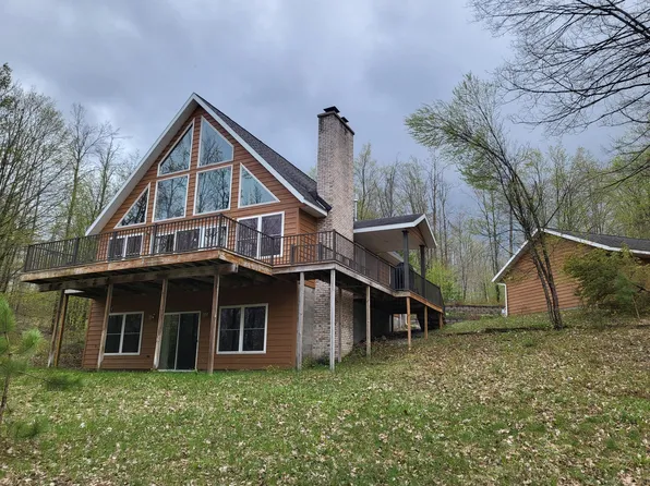10470 Calumet Trl, Gaylord, MI 49735