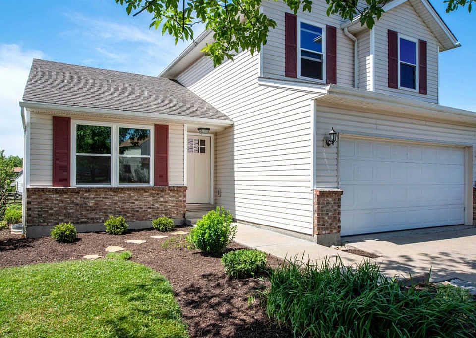 1st image of 21 Pond Ln
