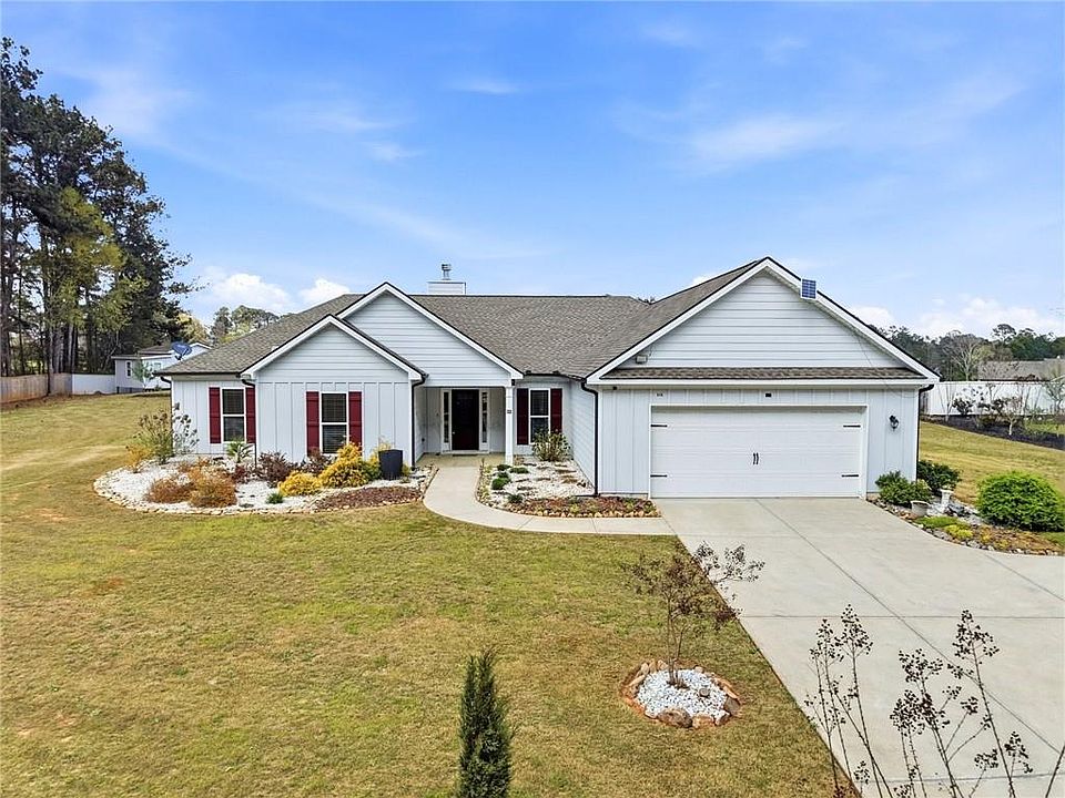 1st image of 649 Tanners Bridge Rd