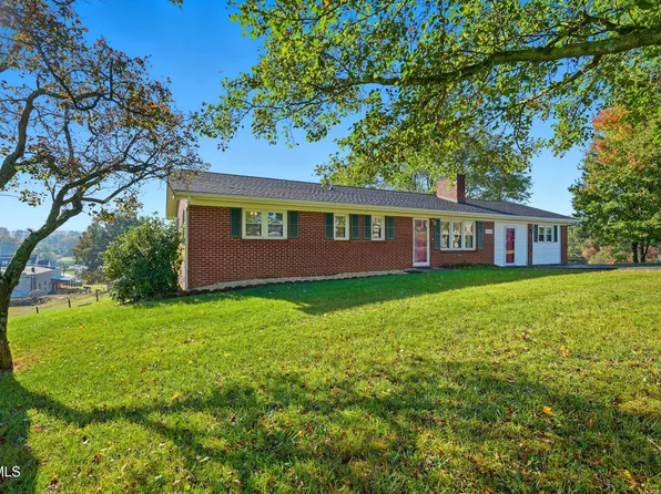 17374 Lundy Ln, Abingdon, VA 24210