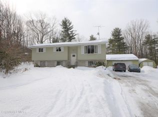 518 Chickasaw Dr, Effort, PA 18330