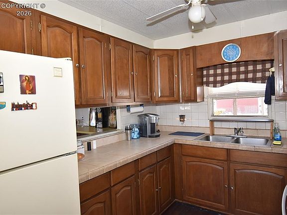 4th image of 1179 Tennessee Ave