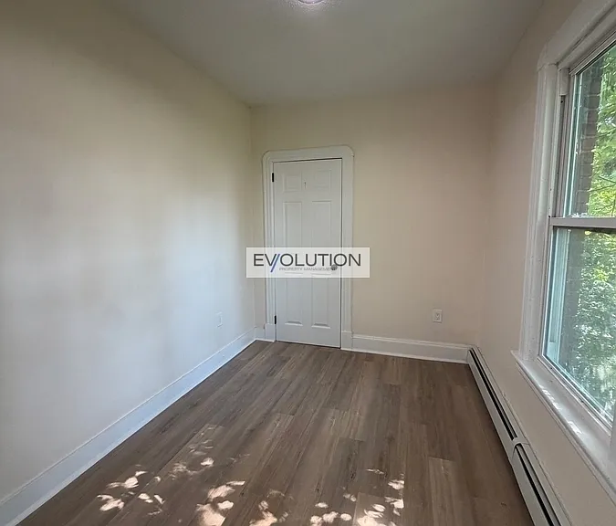 906 Park St #3W — Photo 11