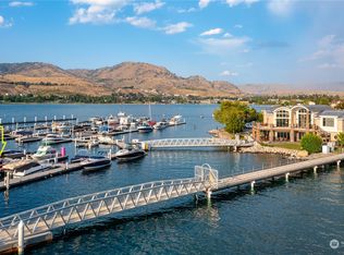 1350 W Woodin Ave #C5, Chelan, WA 98816