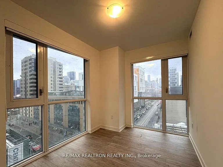 100 Dalhousie St #601 — Photo 14