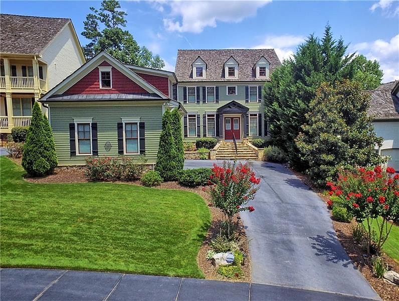 1st image of 1065 Dogwood Way