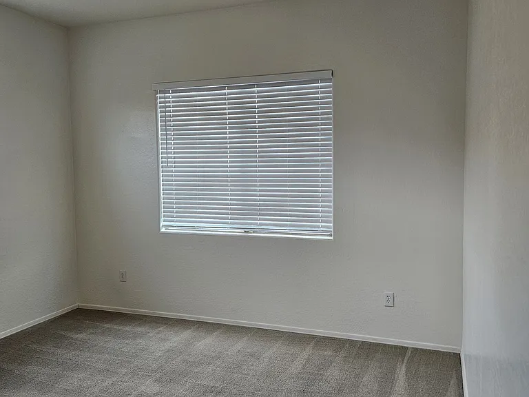 15240 N 142nd Ave #2183 — Photo 14