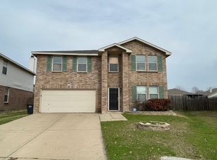 1741 Baxter Springs Dr, Justin, TX 76247