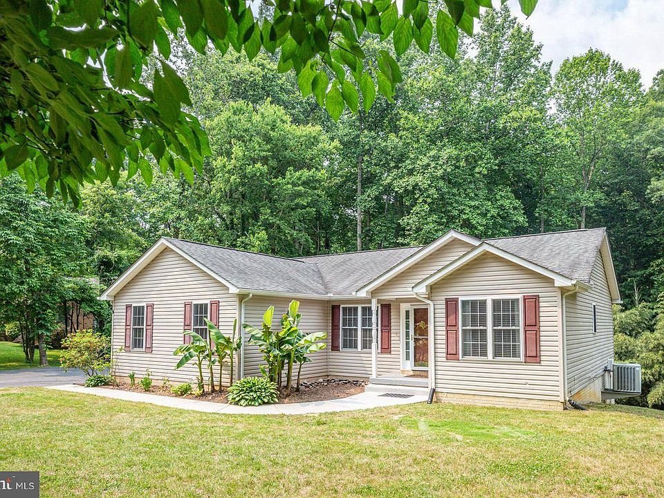 1st image of 8370 Independence Cir
