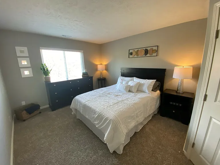 250 Primary Bedroom