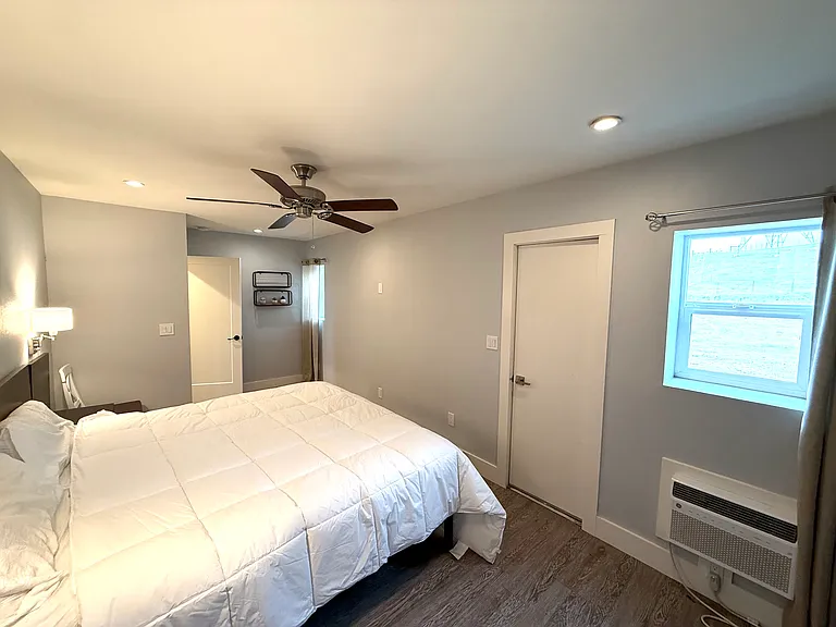 3980 Linne Rd #B — Photo 11
