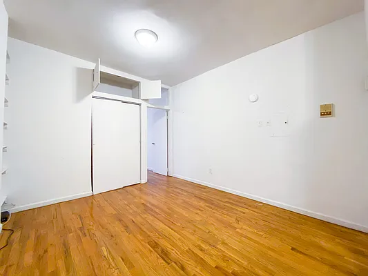 Rented by City Connections Realty | media 21