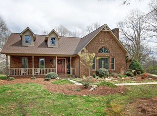 116 Sharon School Rd, Statesville, NC 28677