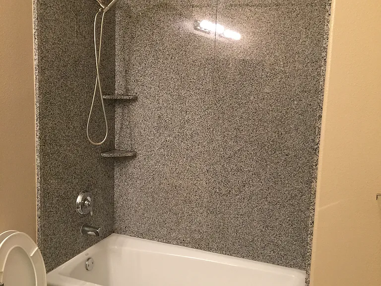88 N Jackson Ave #203 — Photo 15
