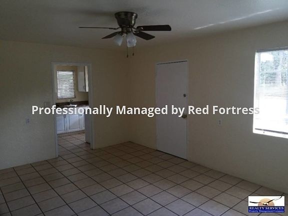 2nd image of 2802 Meadow Ave