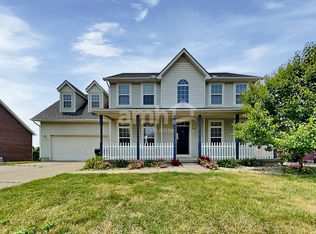 841 Ginger Ridge Dr, Trenton, OH 45067