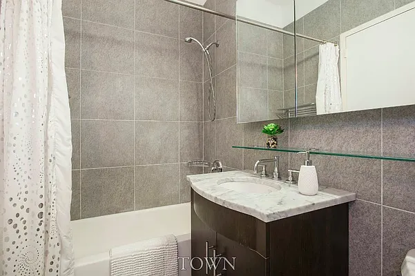 Rented by Town Residential | media 21